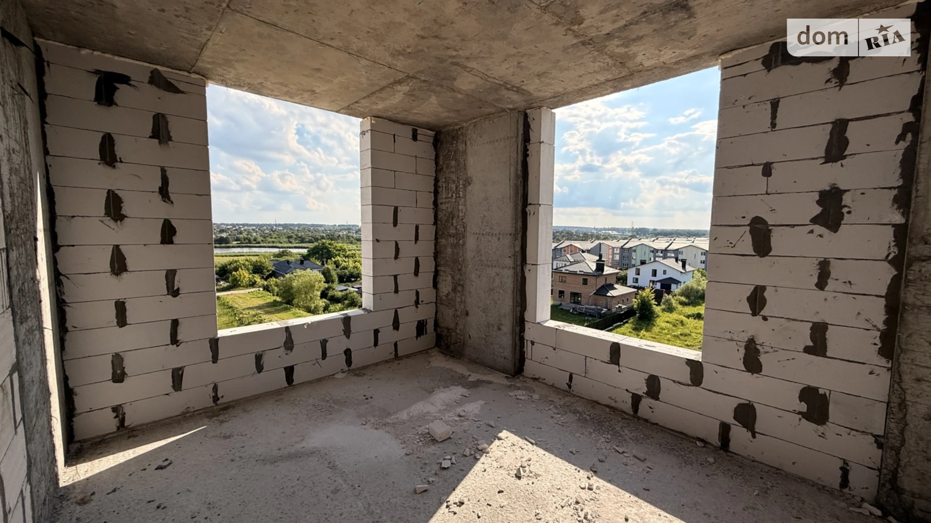 Продается 2-комнатная квартира 56 кв. м в Виннице, ул. Родниковая - фото 2