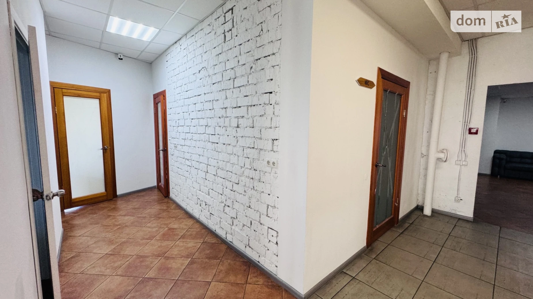 Сдается в аренду офис 170 кв. м в бизнес-центре, цена: 100000 грн - фото 5