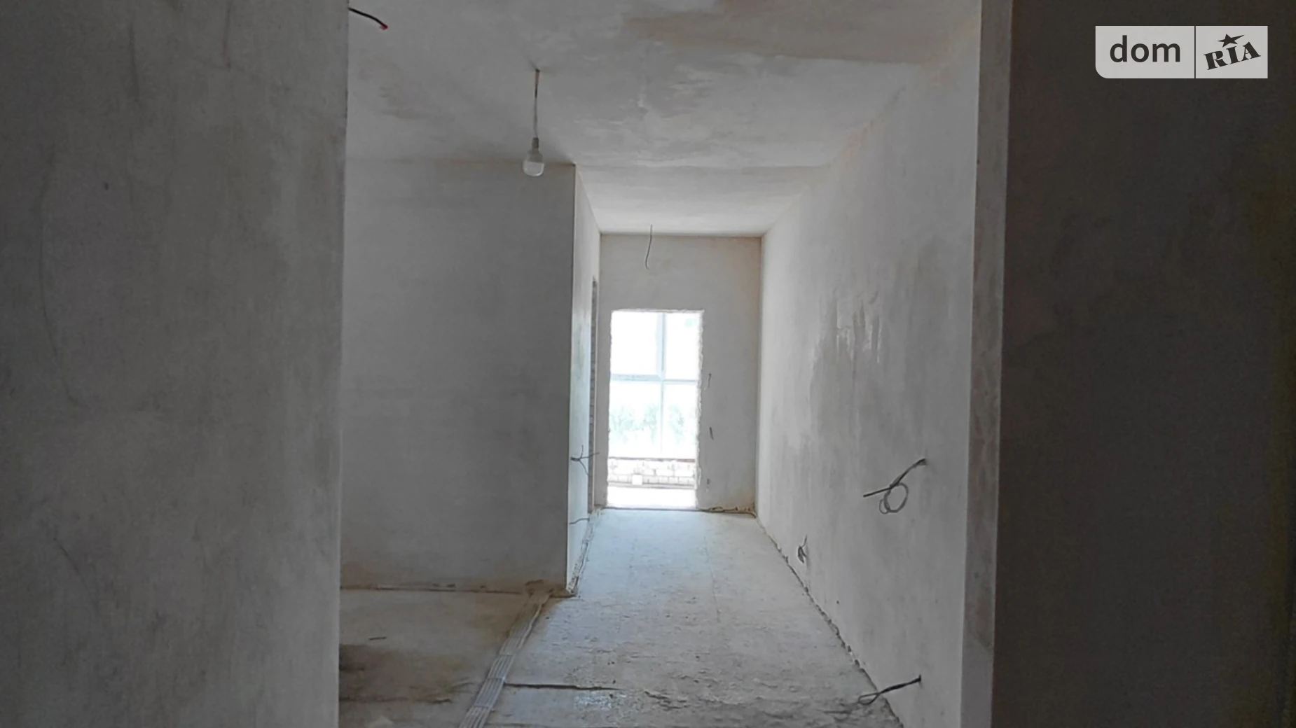 Продается 1-комнатная квартира 65 кв. м в Харькове, ул. Динамовская, 15А - фото 2