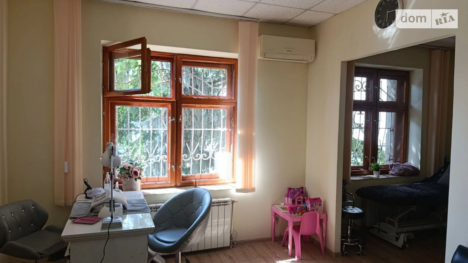 Сдается в аренду офис 35 кв. м в бизнес-центре, цена: 350 $ - фото 3