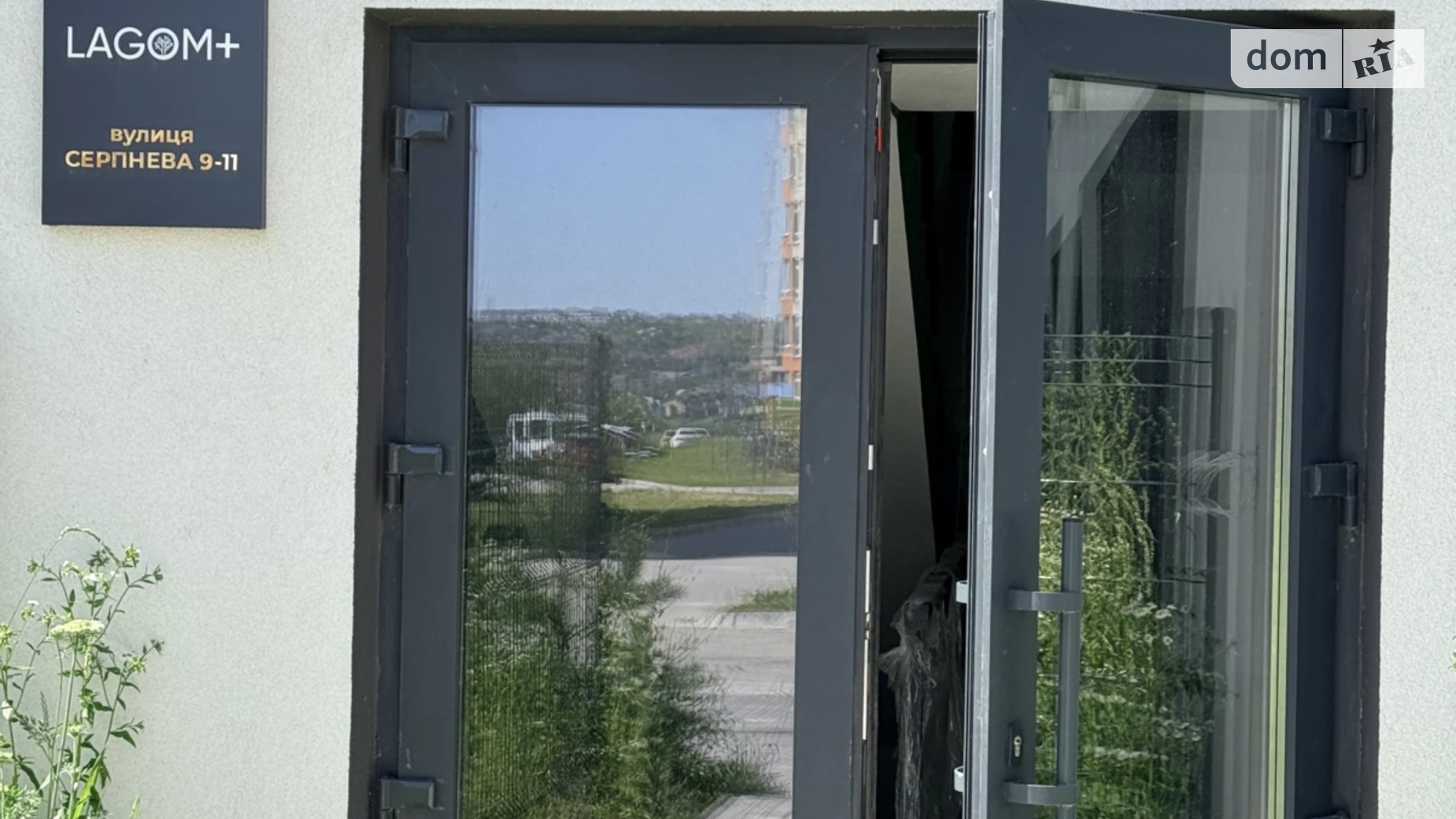 Продается 1-комнатная квартира 46 кв. м в Хмельницком, ул. Августовская, 9 - фото 3