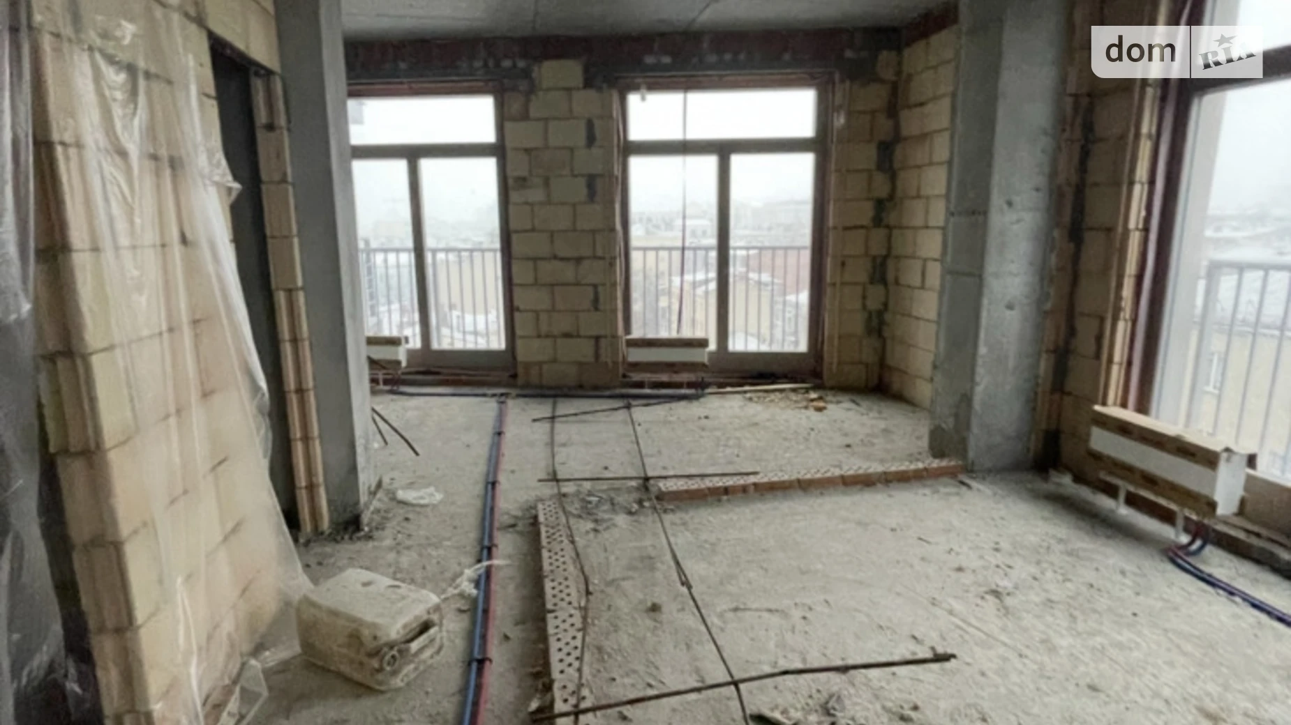 Продается 3-комнатная квартира 92.3 кв. м в Харькове, ул. Свободы, 36 - фото 2