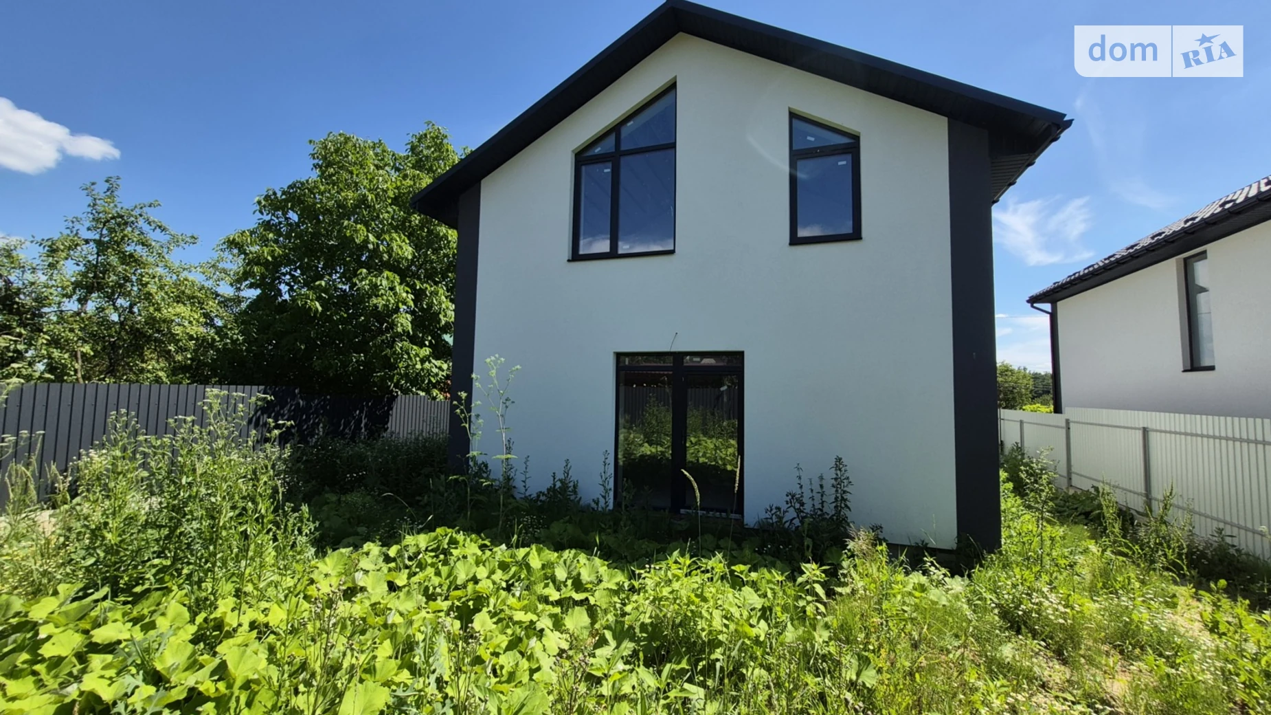 Продается дом на 2 этажа 120 кв. м с гаражом, цена: 133000 $ - фото 3