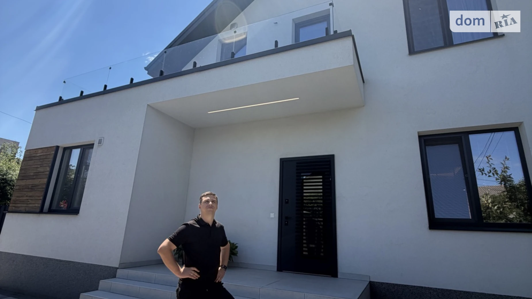 Продается дом на 2 этажа 242.7 кв. м с верандой, цена: 650000 $ - фото 2