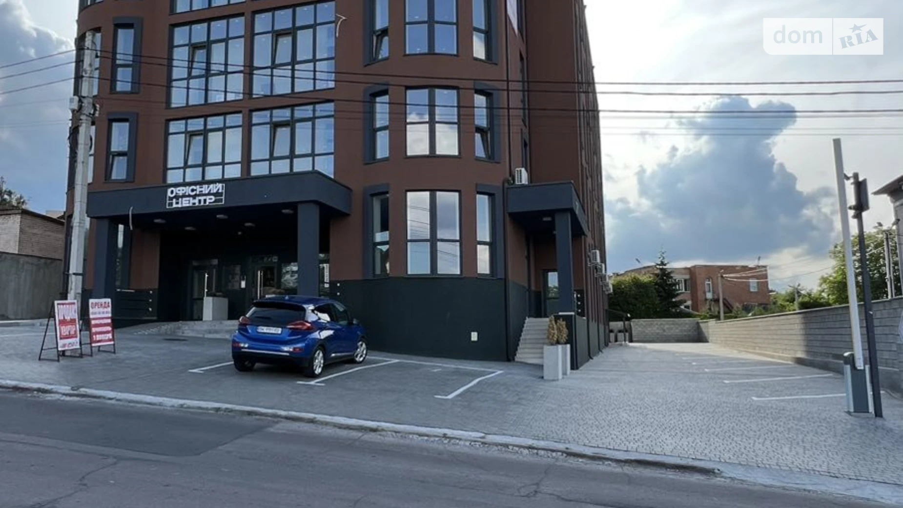 Продается 1-комнатная квартира 45.1 кв. м в Ровно, ул. Русская, 2А - фото 2