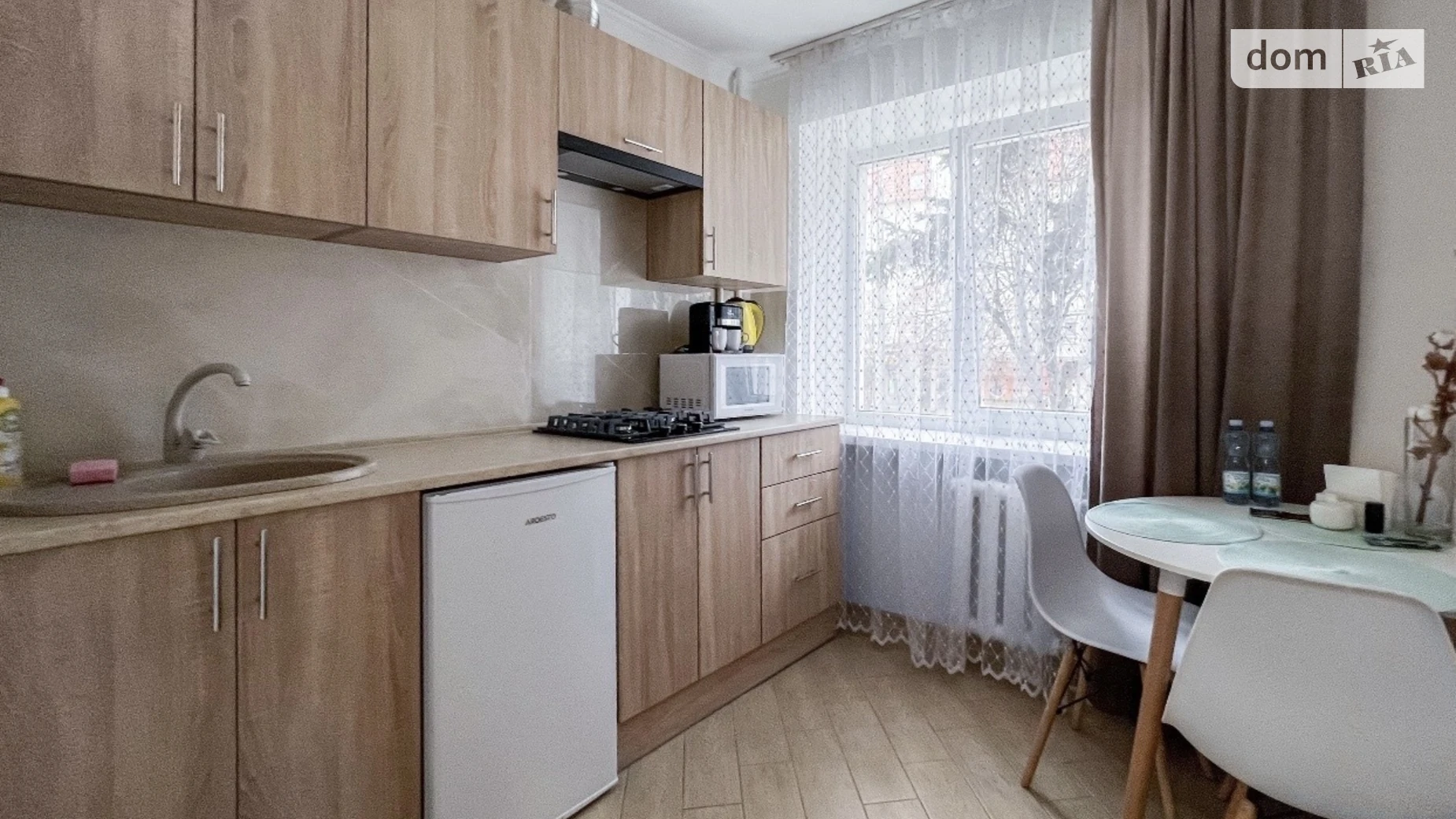 Сдается в аренду 1-комнатная квартира в Ивано-Франковске, ул. Галицкая, 64 - фото 2