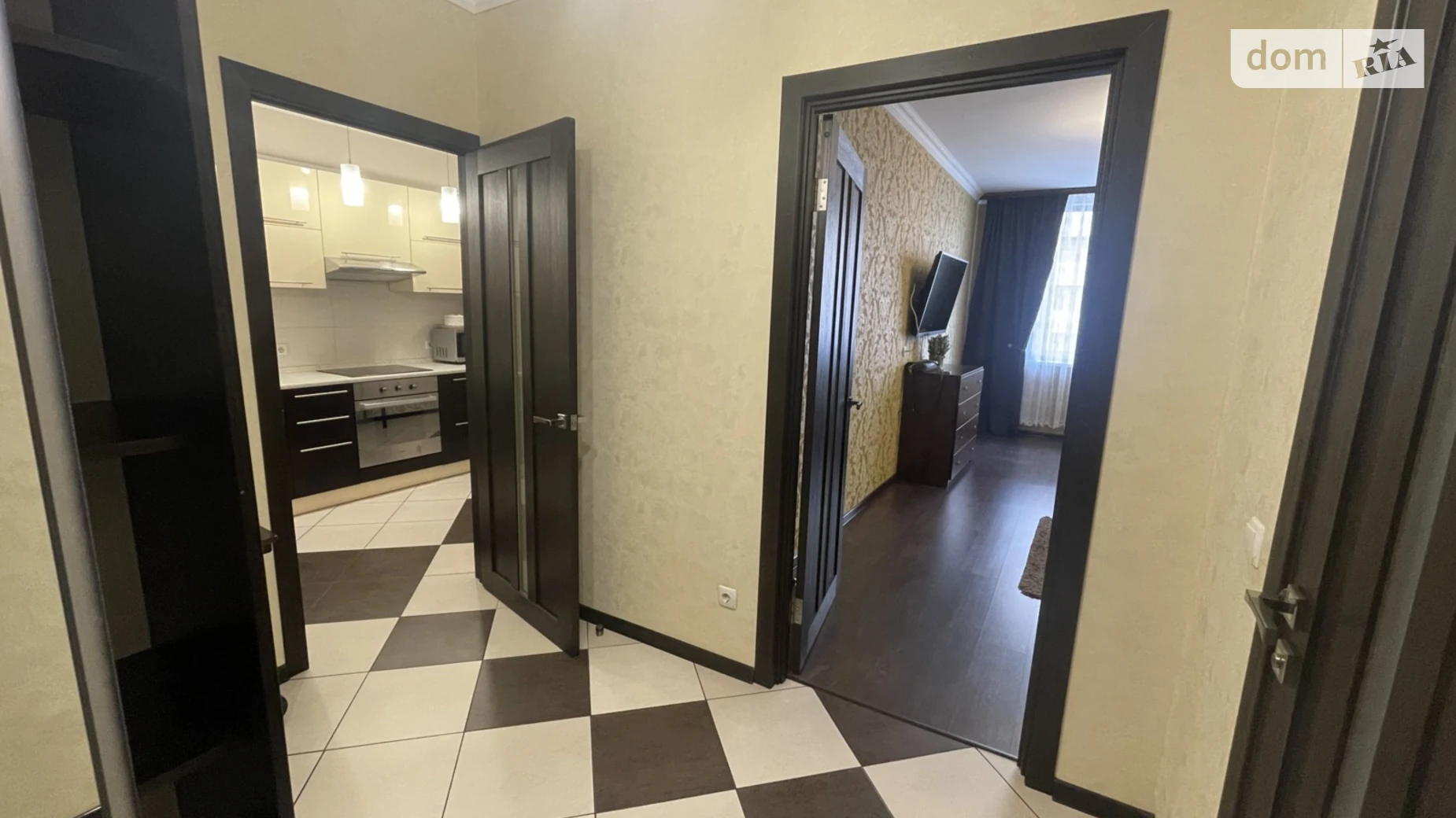 Здається в оренду 1-кімнатна квартира 49.6 кв. м у Києві - фото 3