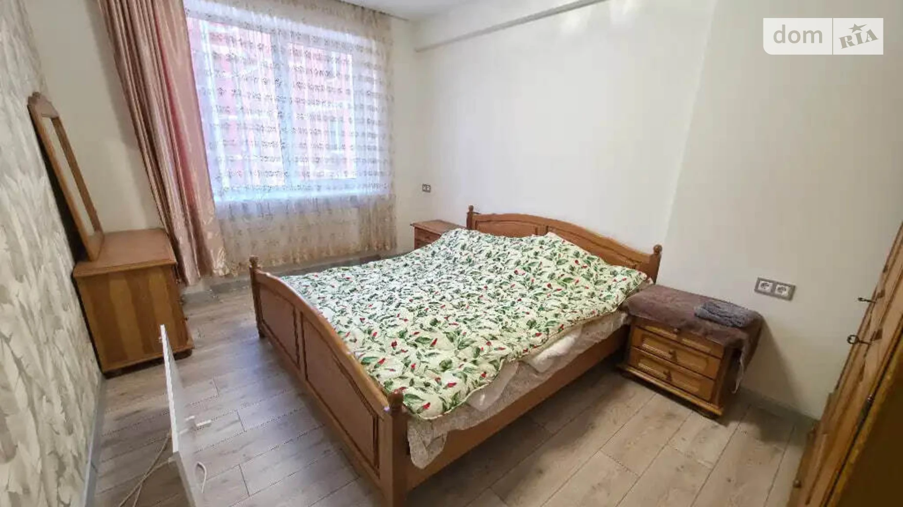 Продается 1-комнатная квартира 60 кв. м в Днепре, ул. Гетманская, 9 - фото 4