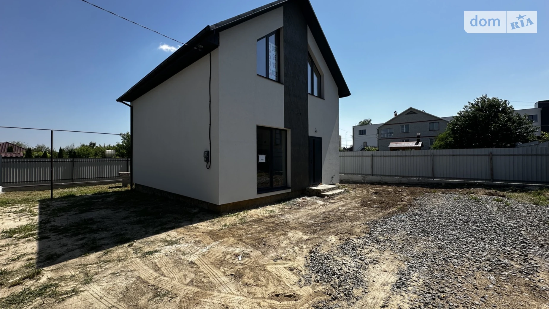 Продается дом на 2 этажа 95 кв. м с подвалом, цена: 115000 $ - фото 2