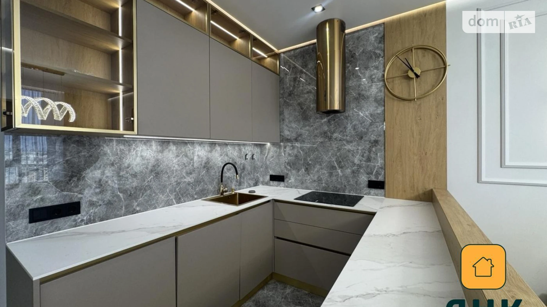 Продається 3-кімнатна квартира 100 кв. м у Одесі, вул. Педагогічна, 23Б - фото 2