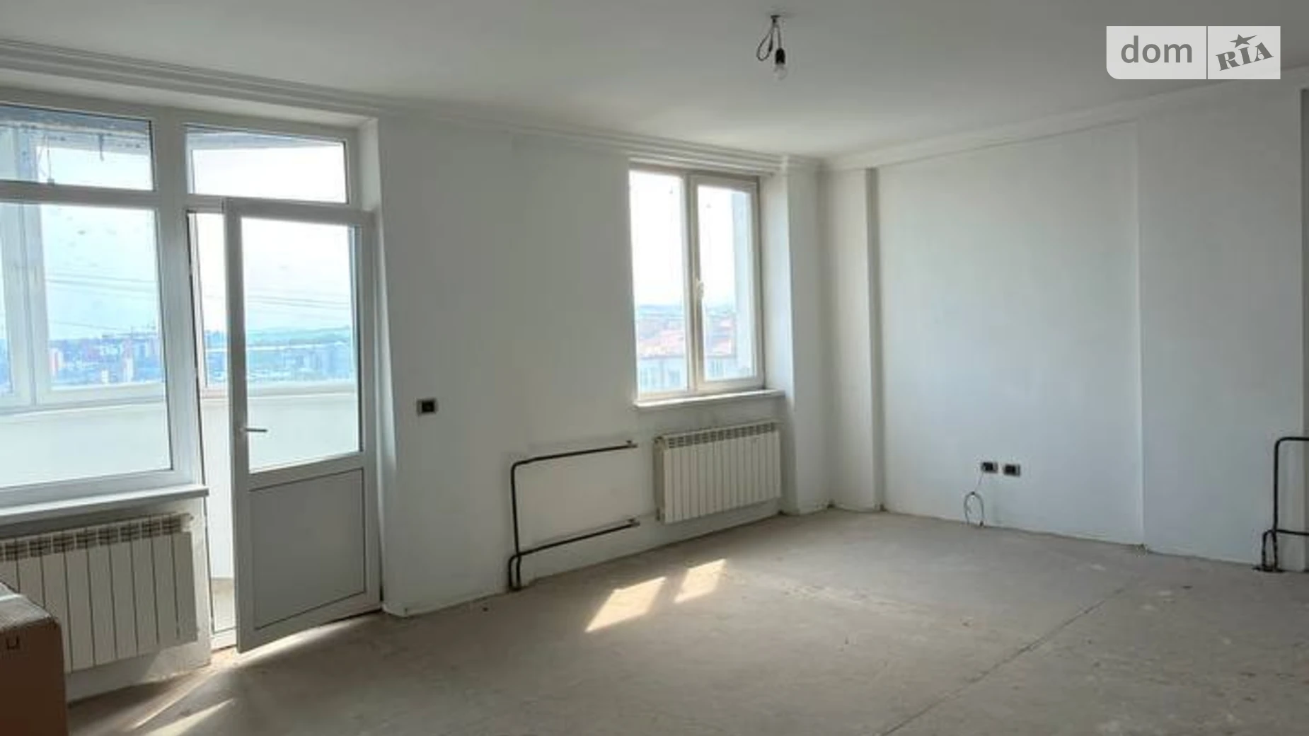 Продается 2-комнатная квартира 112 кв. м в Черновцах, ул. Героев Майдана, 53 - фото 4