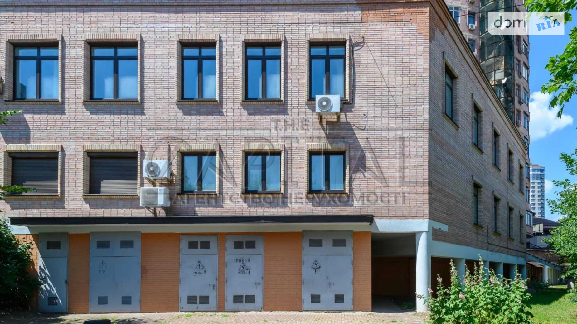 Продается помещения свободного назначения 925 кв. м в 2-этажном здании, цена: 1800000 $ - фото 3