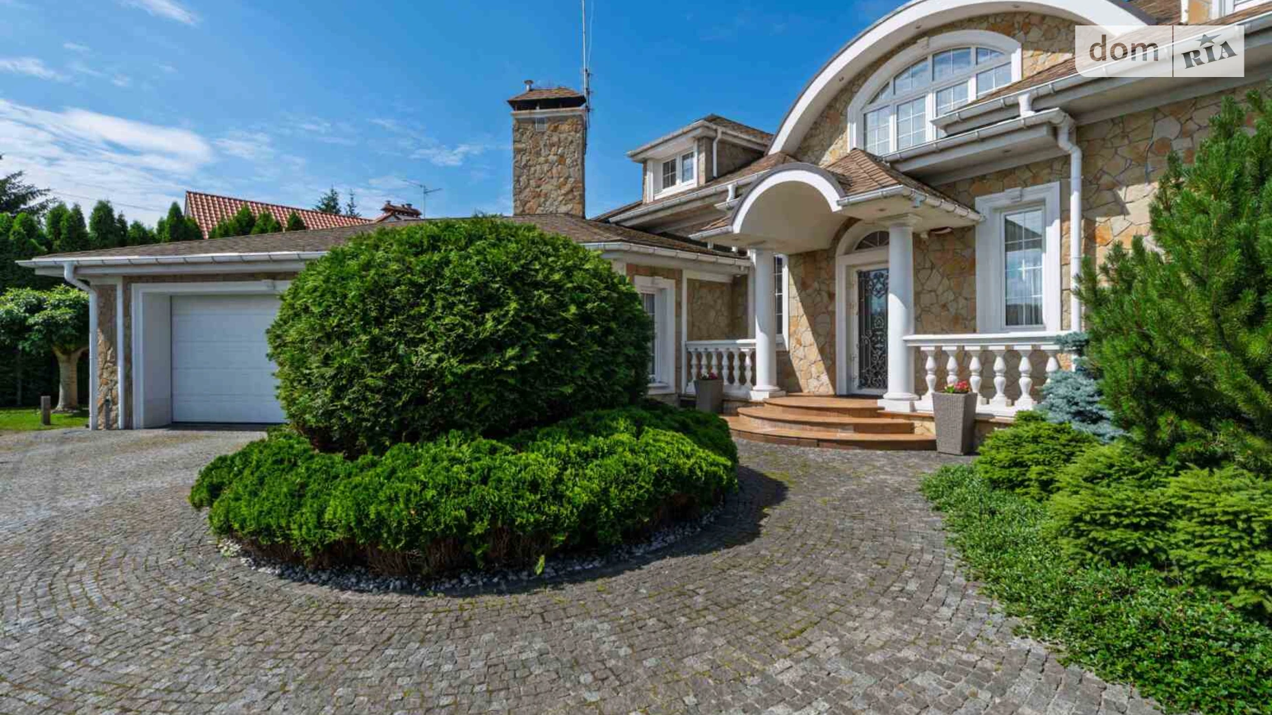 Продается дом на 2 этажа 362 кв. м с камином, цена: 820000 $ - фото 2