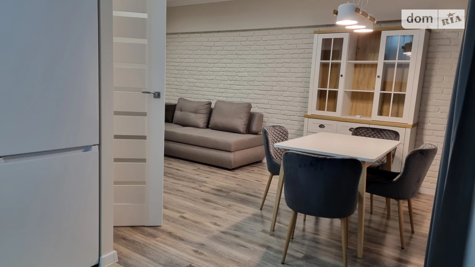 Продается 1-комнатная квартира 47.7 кв. м в Ивано-Франковске, ул. Высочана Семена, 18 корпус 5 - фото 2