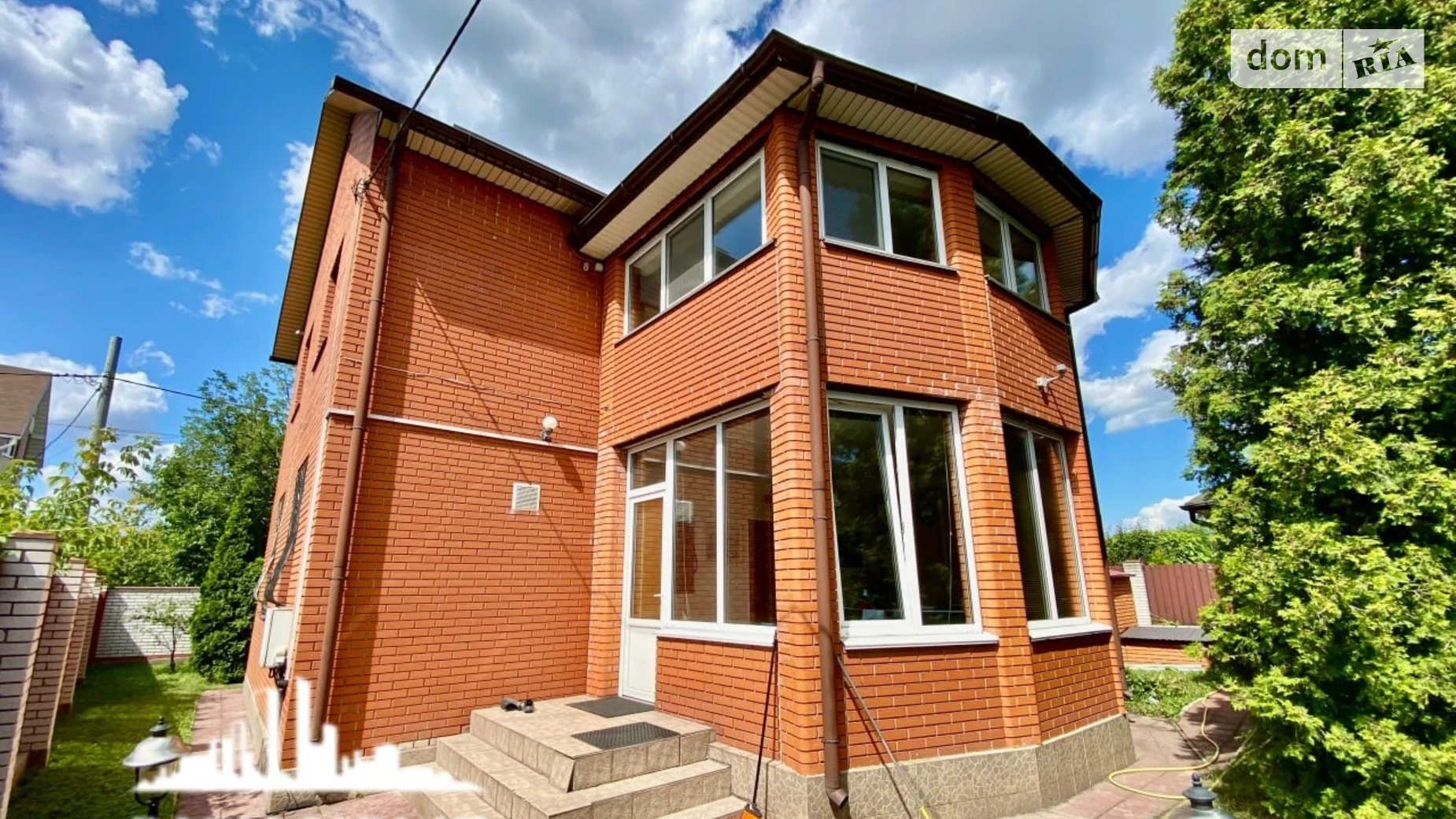 Продається будинок 2 поверховий 216 кв. м з гаражем, цена: 350000 $ - фото 2