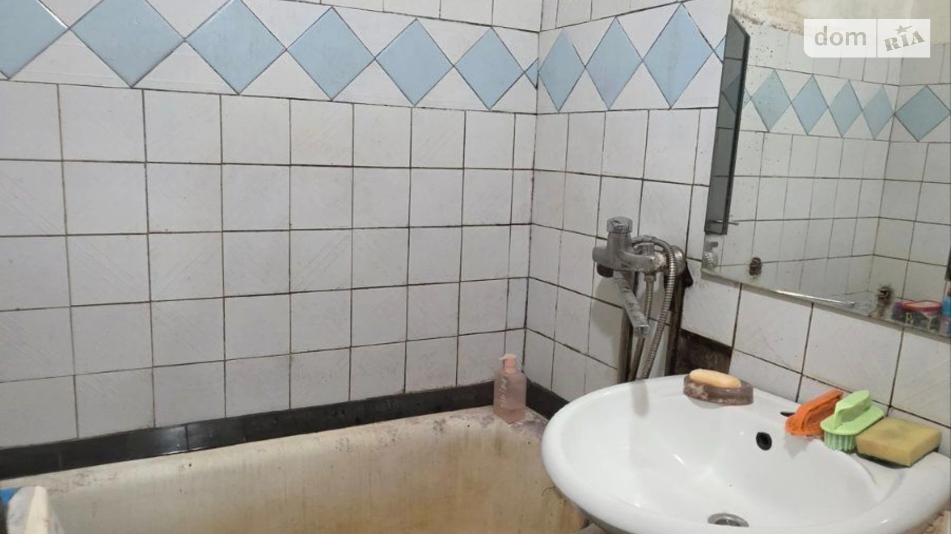 Продается 4-комнатная квартира 95 кв. м в Черновцах, ул. Южно-Окружная - фото 2