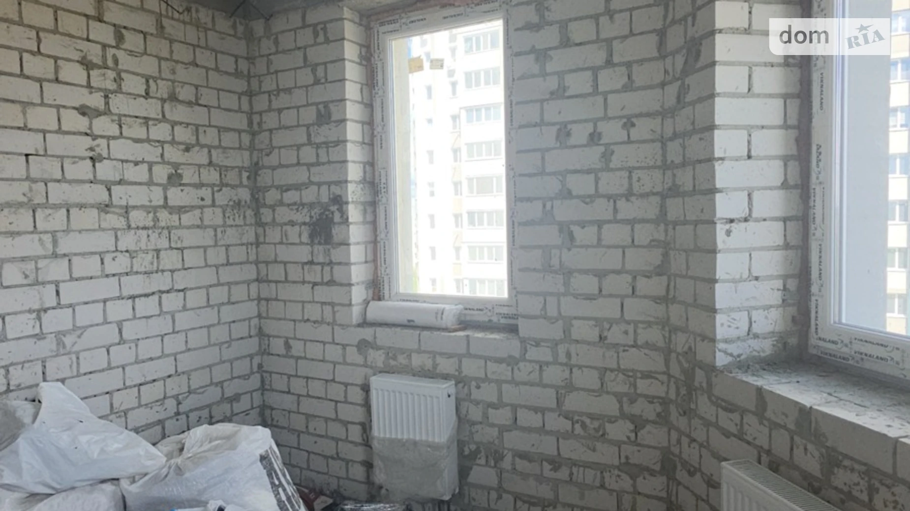 Продается 1-комнатная квартира 53 кв. м в Харькове, ул. Заливная, 6 - фото 2