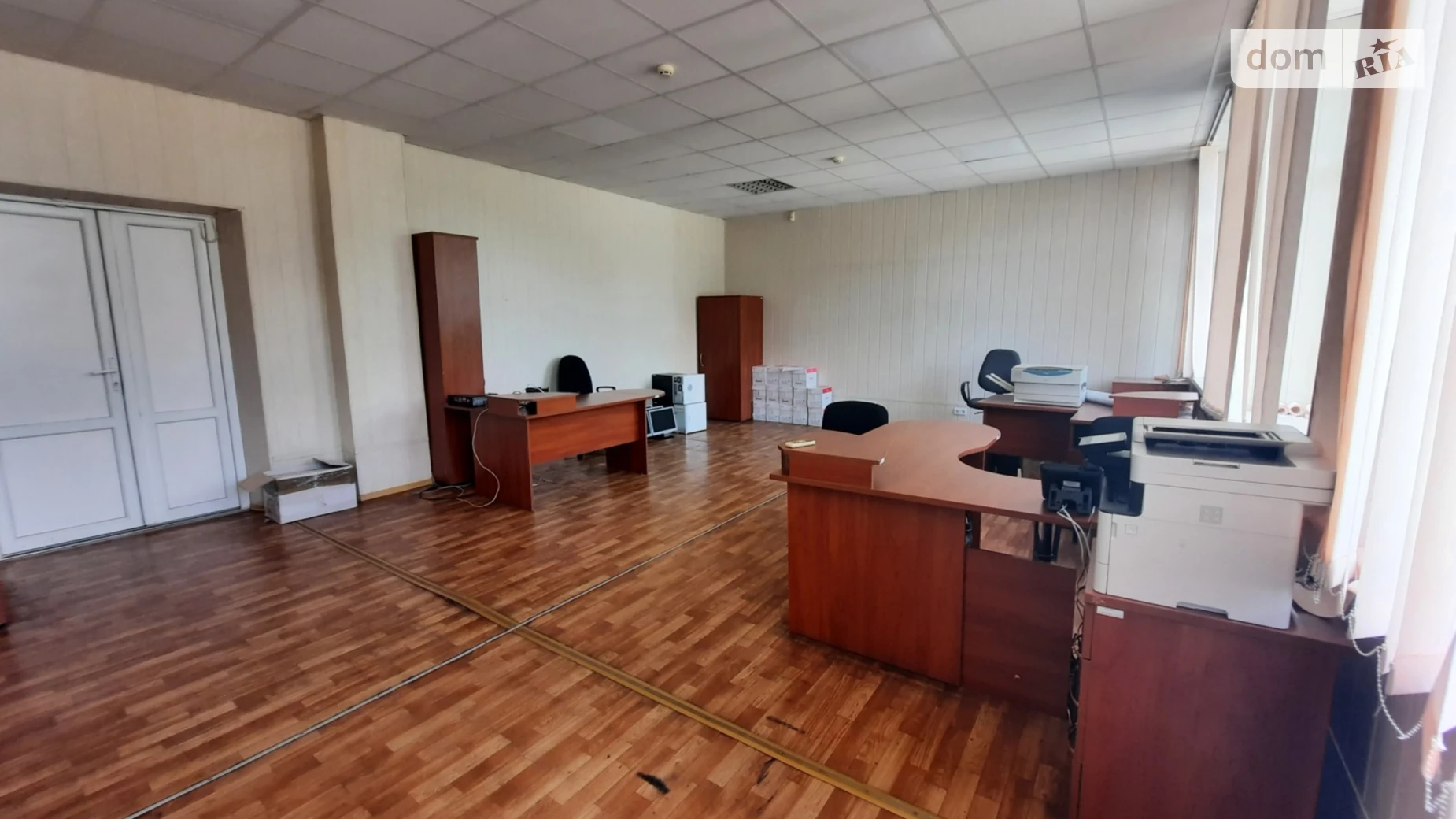 Сдается в аренду офис 48.3 кв. м в бизнес-центре, цена: 8000 грн - фото 4