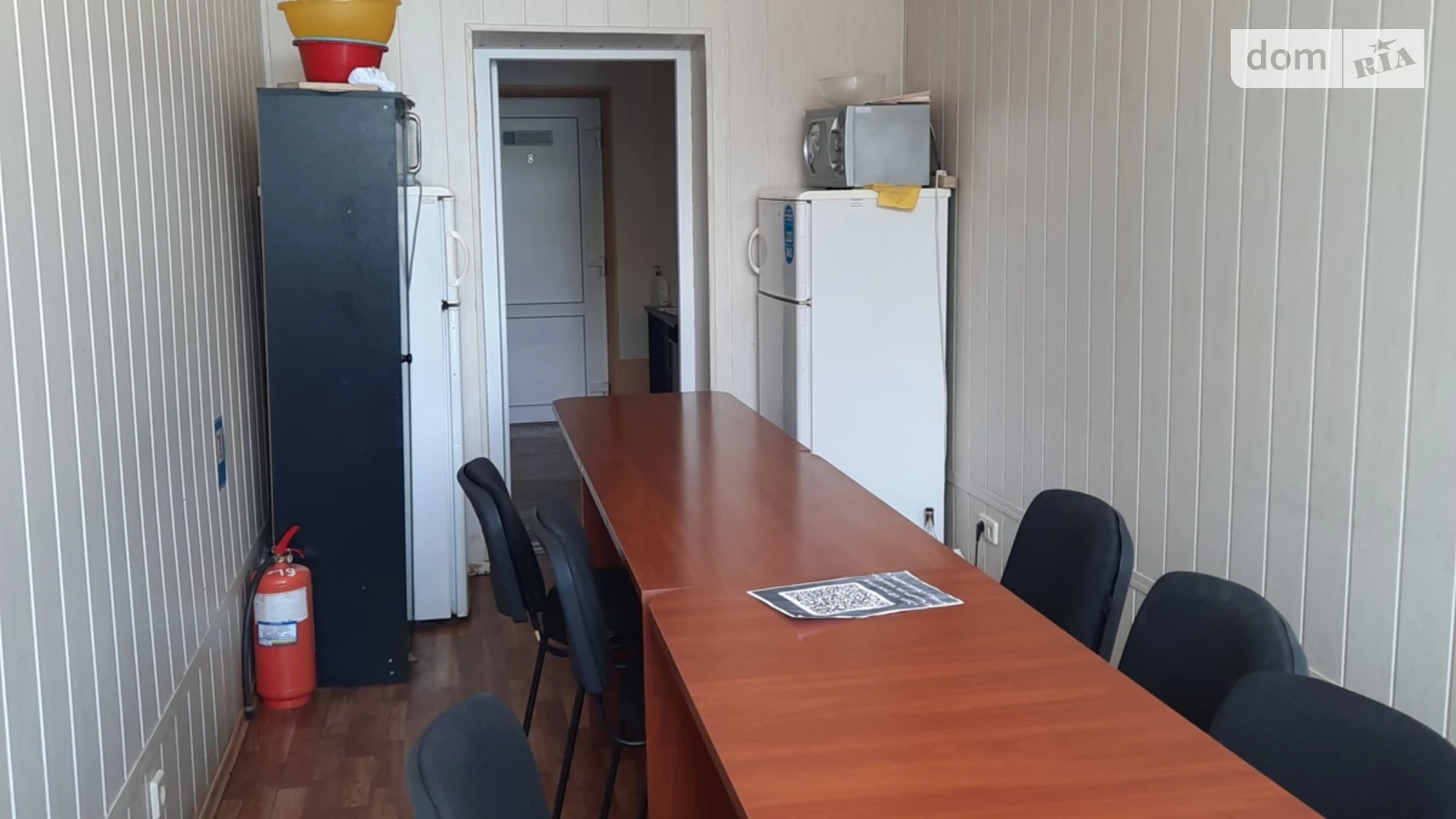 Сдается в аренду офис 15.1 кв. м в бизнес-центре, цена: 3000 грн - фото 2