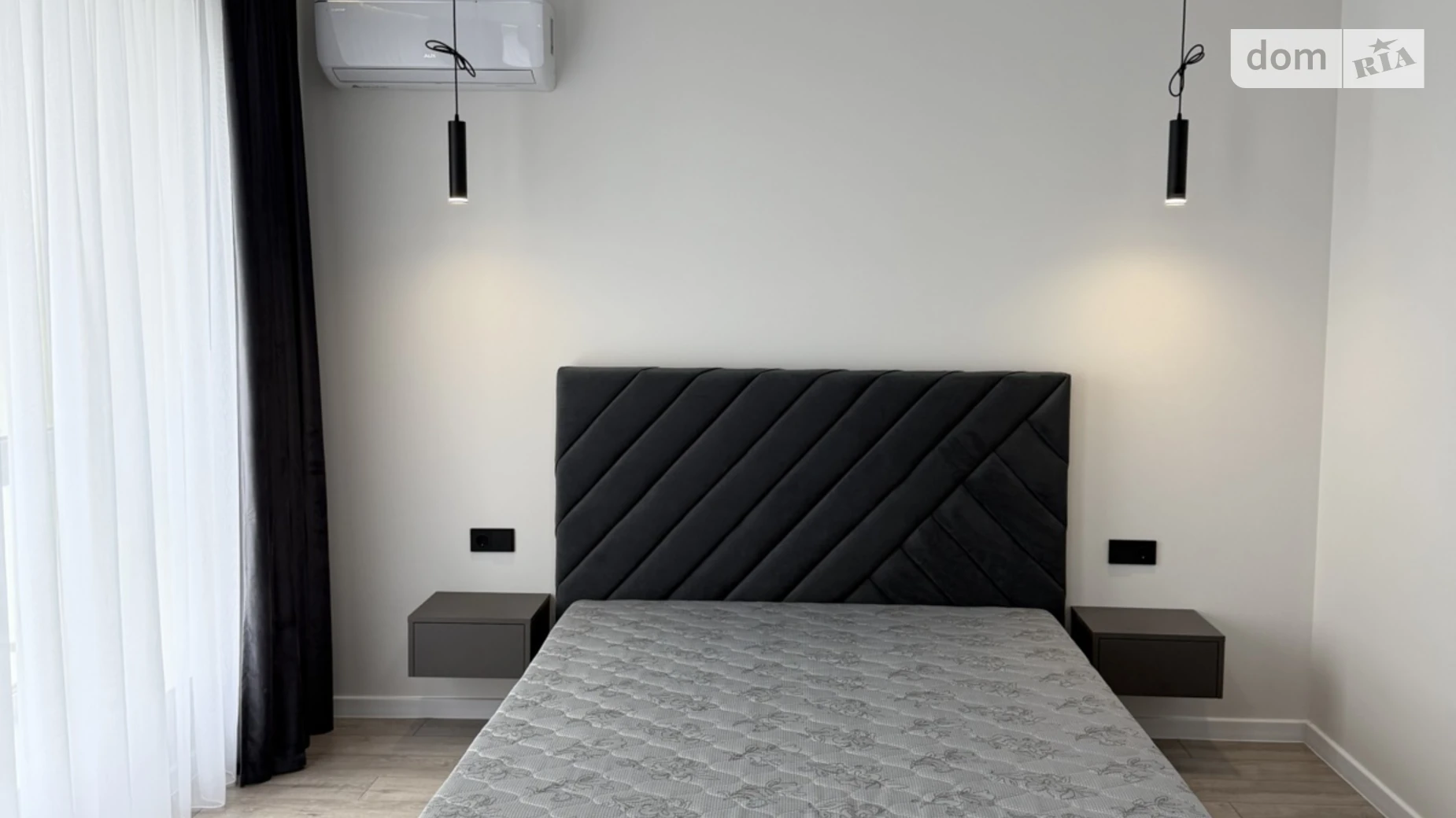 Продается 1-комнатная квартира 47 кв. м в Ровно, мас. Чаривный, 18 - фото 3