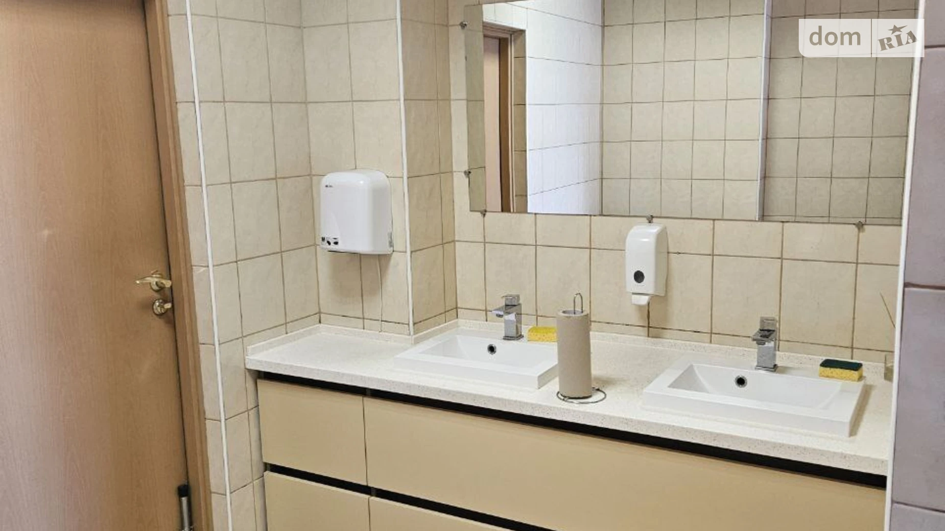 Сдается в аренду офис 52.1 кв. м в бизнес-центре, цена: 10420 грн - фото 5