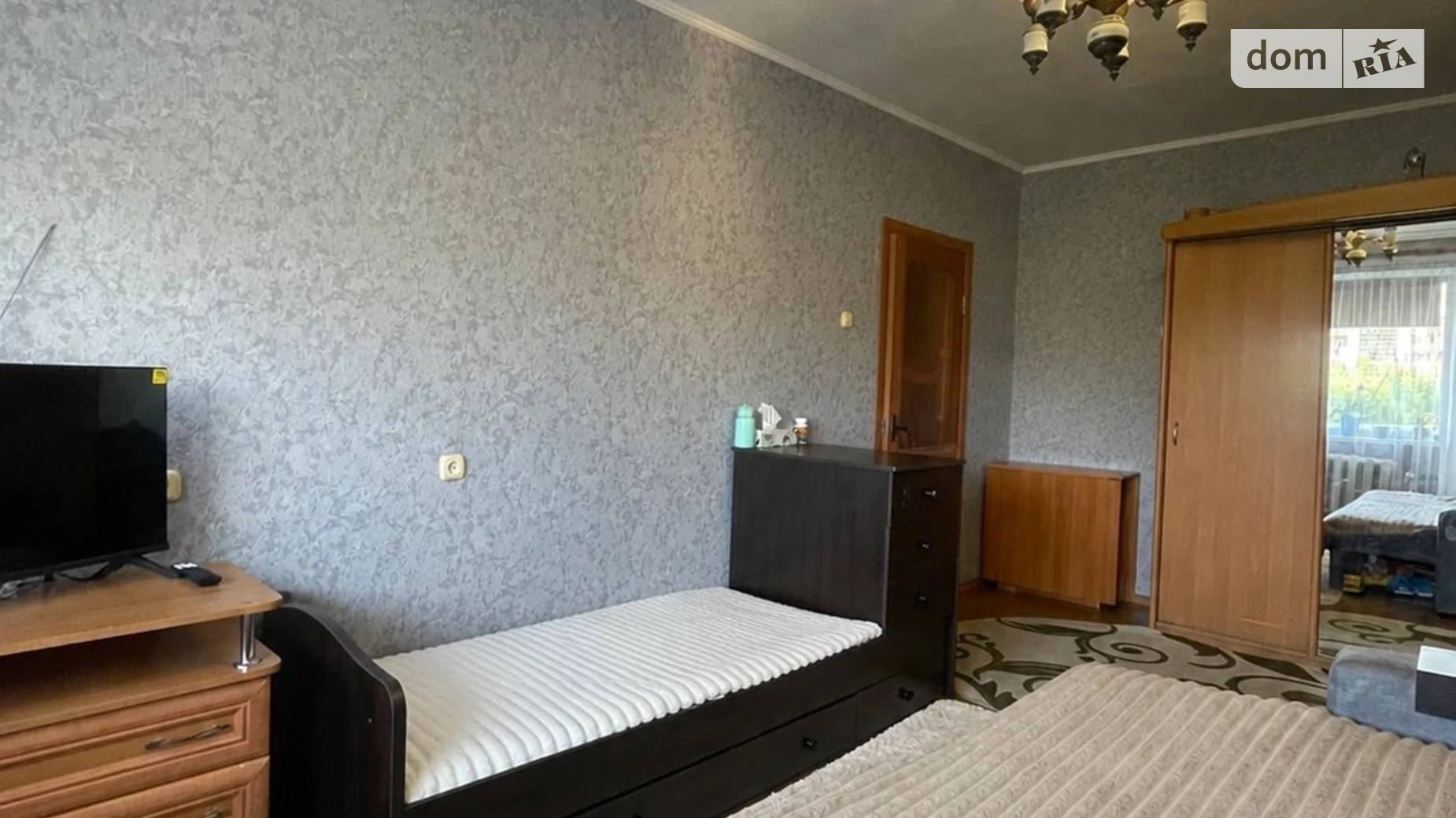 Продается 1-комнатная квартира 35 кв. м в Ровно, ул. Волынской Дивизии, 11Б - фото 4