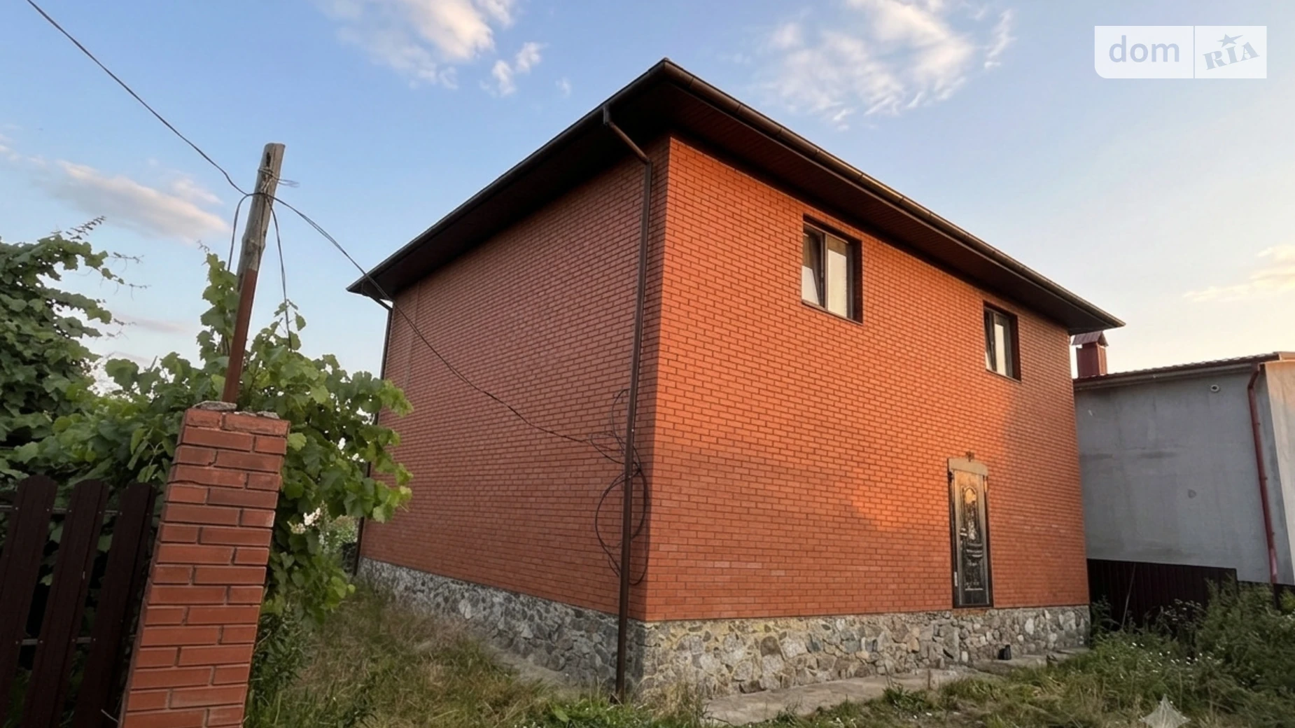 Продается дом на 2 этажа 200 кв. м с верандой, цена: 125000 $ - фото 5