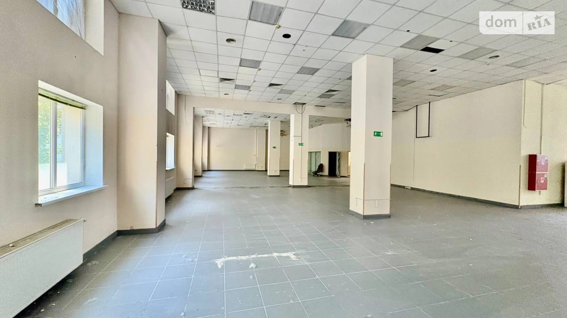 Сдается в аренду офис 820 кв. м в бизнес-центре, цена: 98400 грн - фото 3