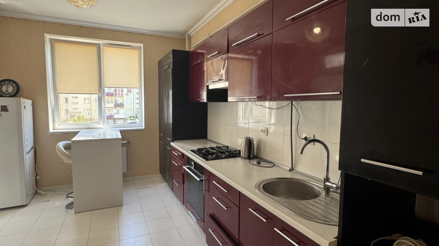 Продается 2-комнатная квартира 78.7 кв. м в Ужгороде, цена: 105000 $ - фото 2