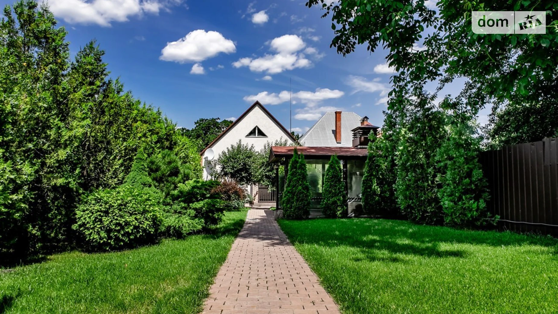 Продается одноэтажный дом 176 кв. м с гаражом, цена: 165000 $ - фото 2
