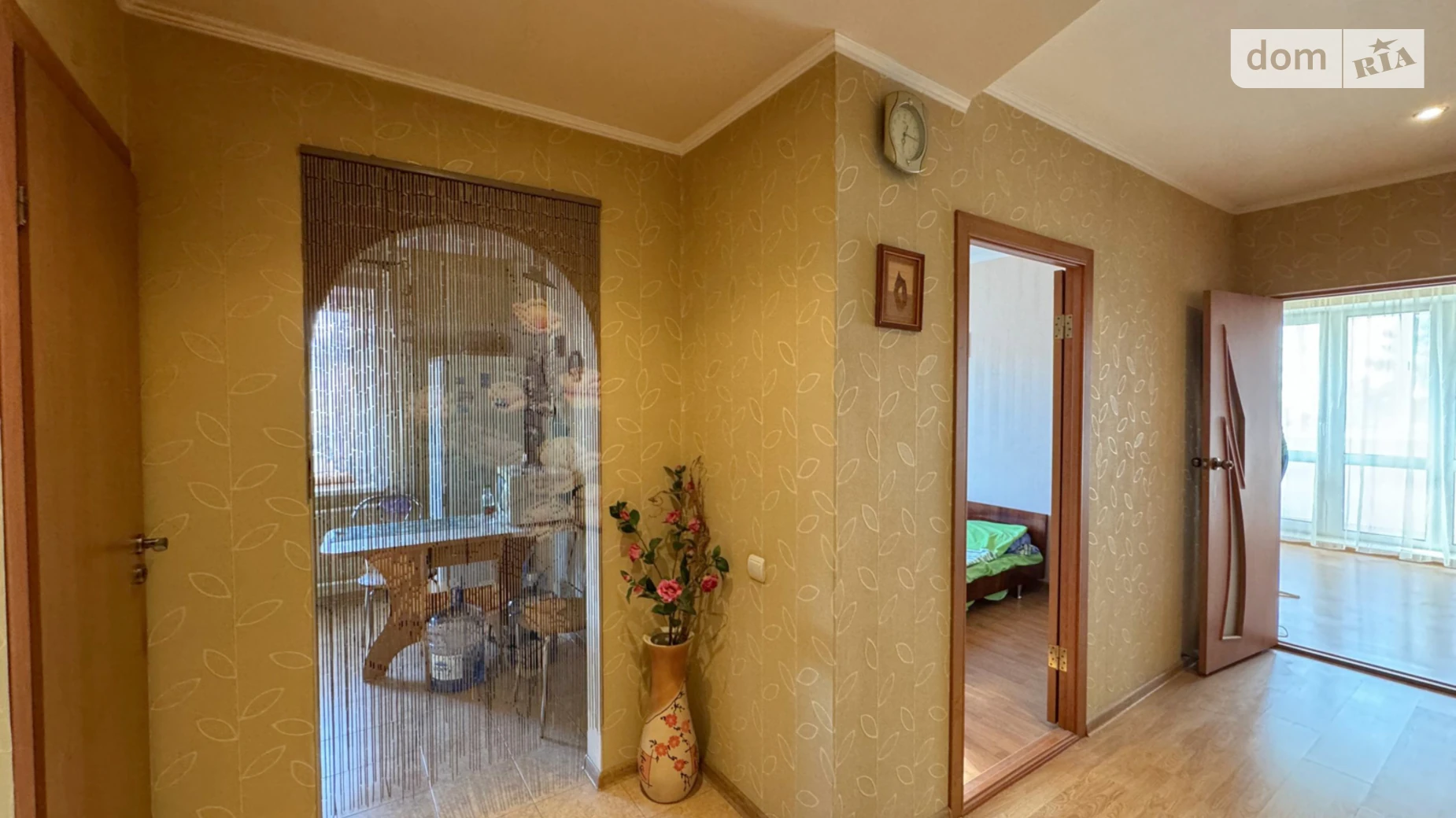 Продается 2-комнатная квартира 50.4 кв. м в Ровно, ул. Гайдамацкая, 13 - фото 2