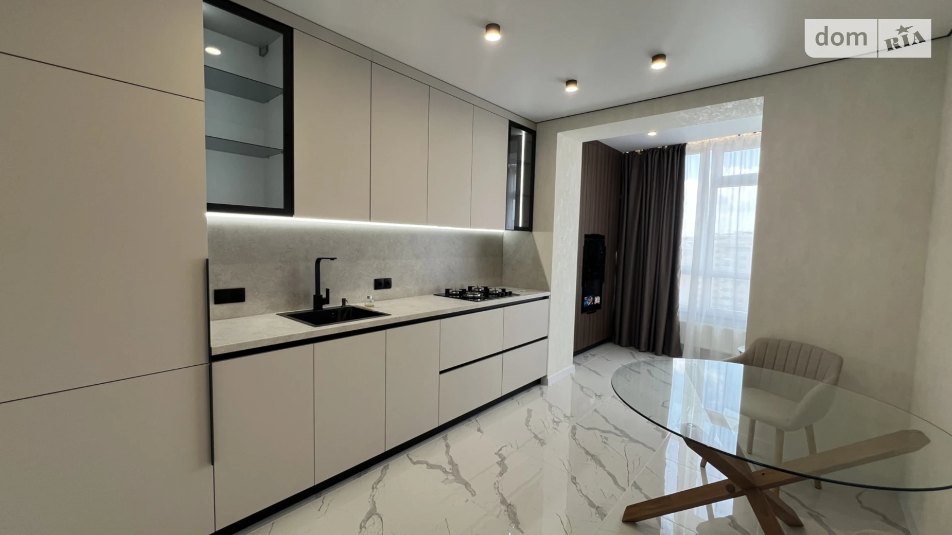 Продается 1-комнатная квартира 46 кв. м в Хмельницком, цена: 74000 $ - фото 2