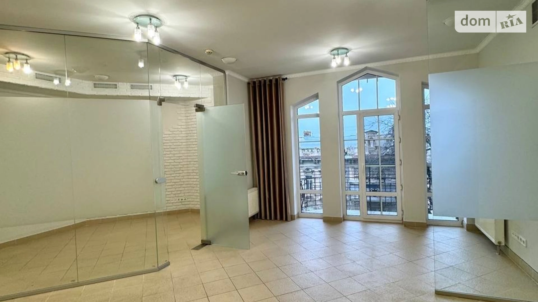 Продається офіс 55 кв. м в бізнес-центрі, цена: 120000 $ - фото 2