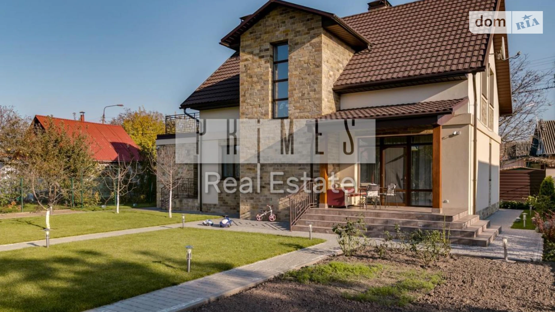 Продается дом на 2 этажа 170 кв. м с бассейном, цена: 250000 $ - фото 2