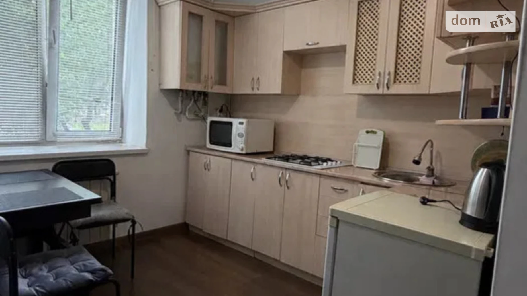 Продается 1-комнатная квартира 28 кв. м в Ивано-Франковске, ул. Железнодорожная, 47 - фото 3