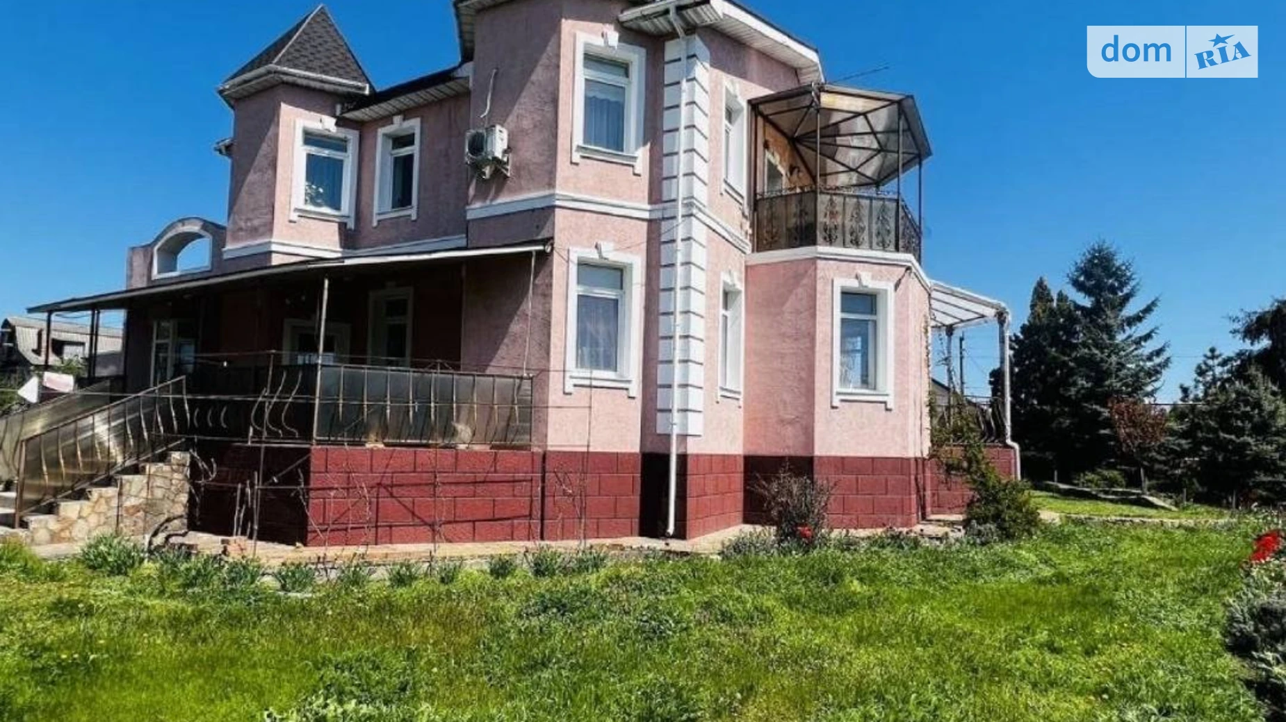 Продается дом на 2 этажа 216.2 кв. м с гаражом, цена: 184600 $ - фото 2