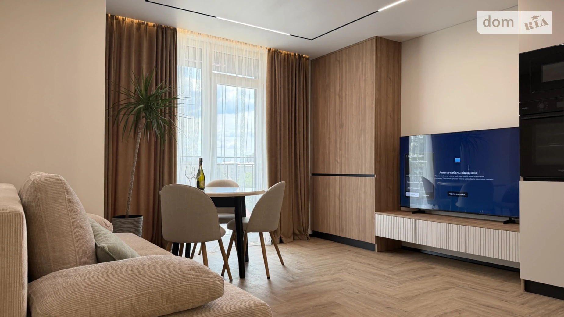 Продается 1-комнатная квартира 44.3 кв. м в Ивано-Франковске, ул. Юліана Пелеша(Крайковского) - фото 2