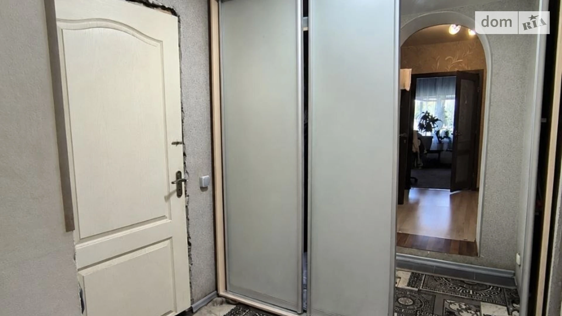 Продается одноэтажный дом 74.2 кв. м с камином, цена: 42000 $ - фото 2
