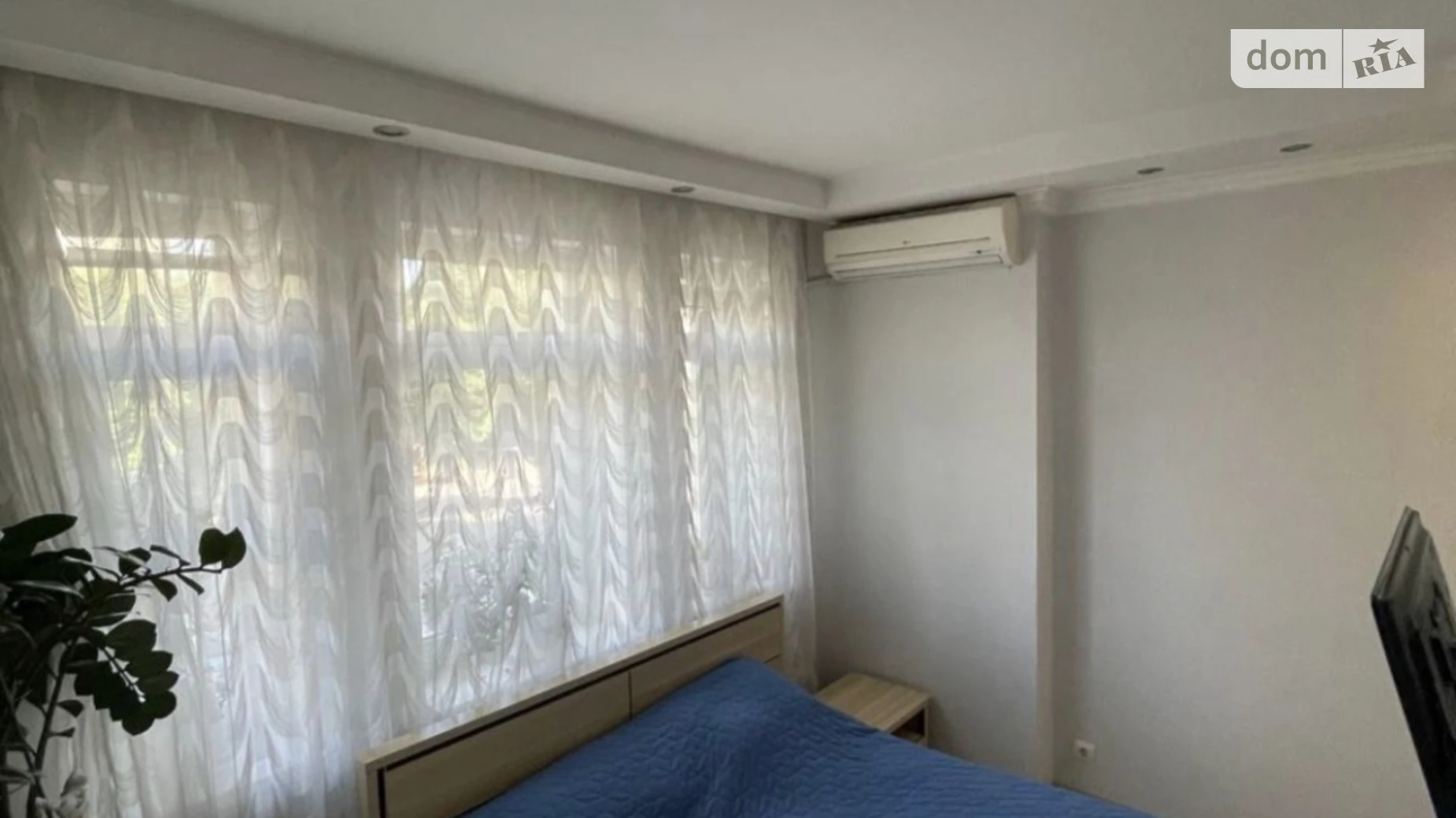 Продается 2-комнатная квартира 67.1 кв. м в Черкассах, ул. Святотроицкая, 94 - фото 3