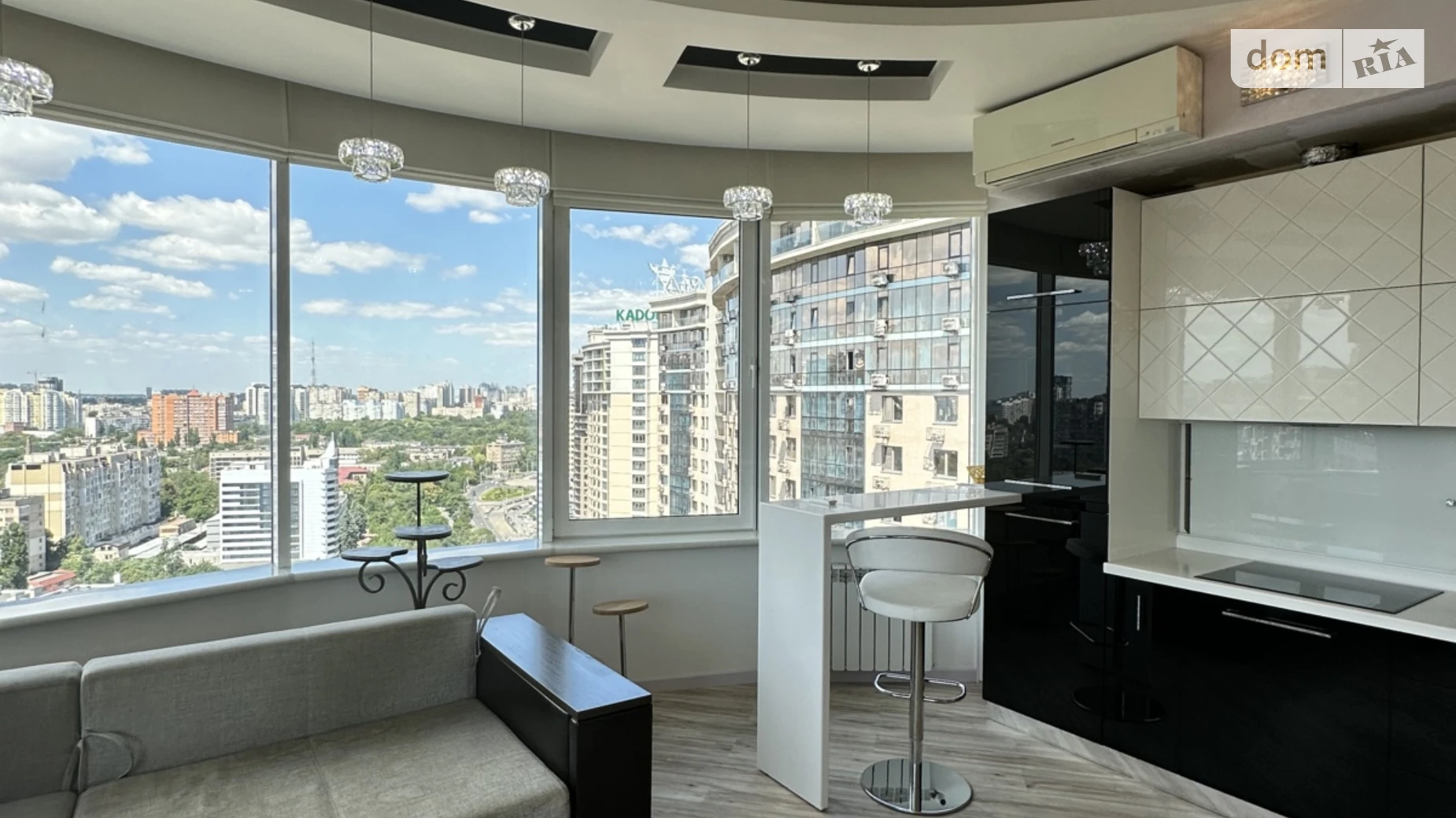 Продається 4-кімнатна квартира 200 кв. м у Одесі, вул. Генуезька, 5 - фото 3