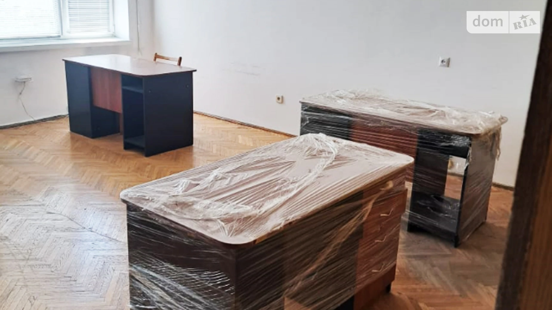 Сдается в аренду офис 33 кв. м в бизнес-центре, цена: 7000 грн - фото 2