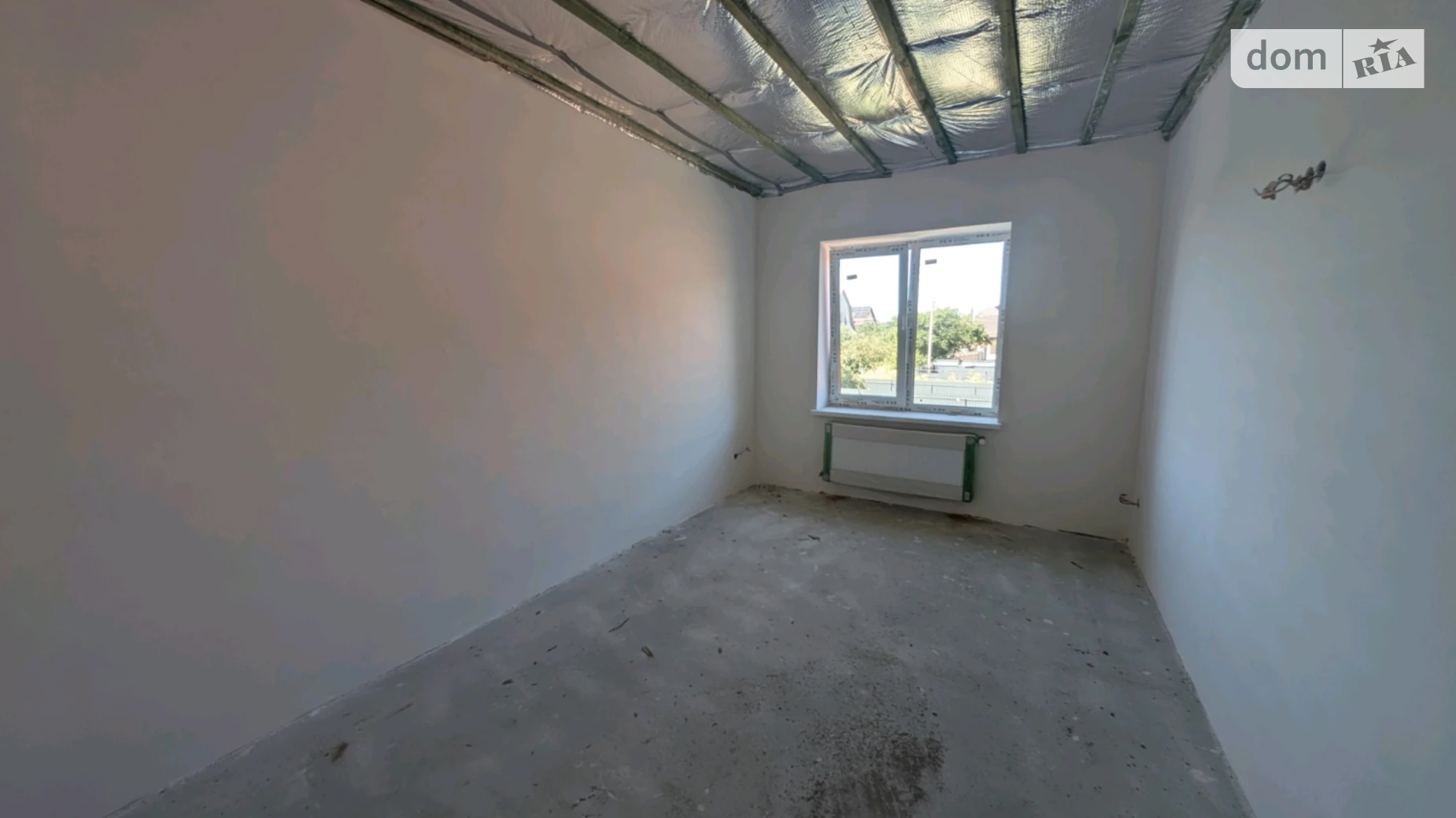 Продается дом на 2 этажа 90 кв. м с бассейном, цена: 86000 $ - фото 2