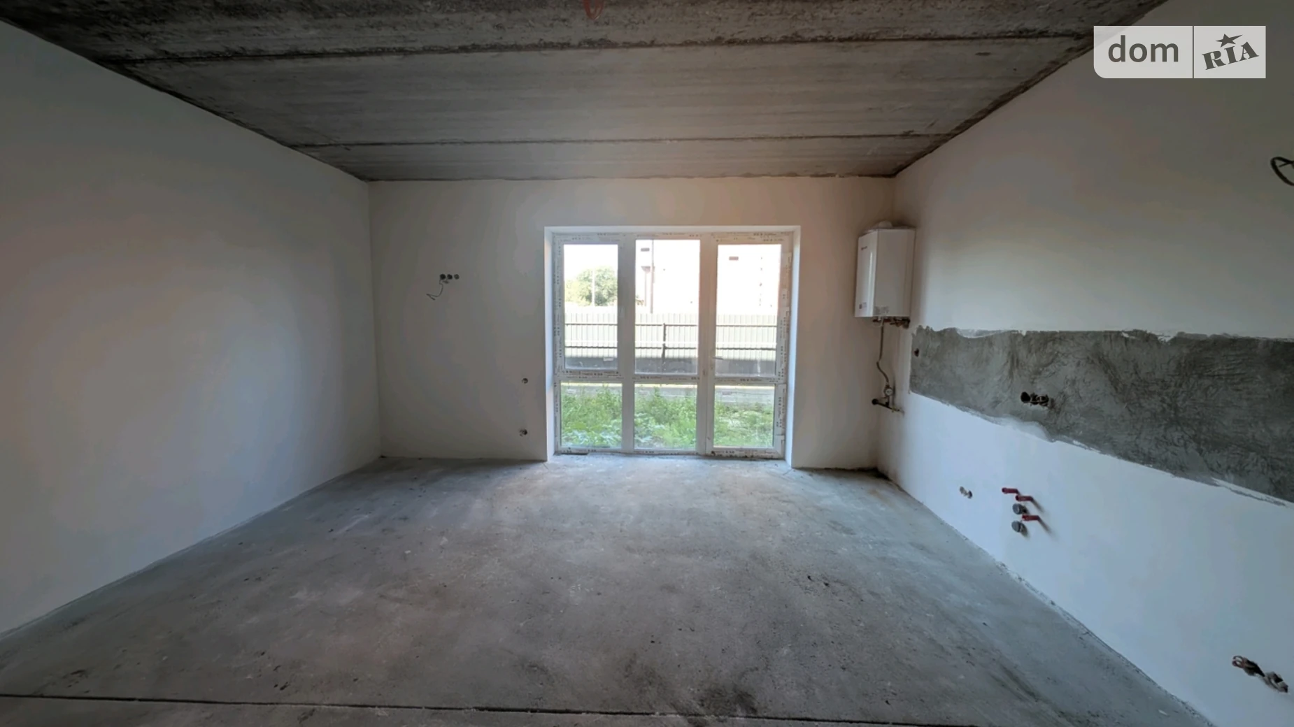 Продается дом на 2 этажа 90 кв. м с бассейном, цена: 86000 $ - фото 5