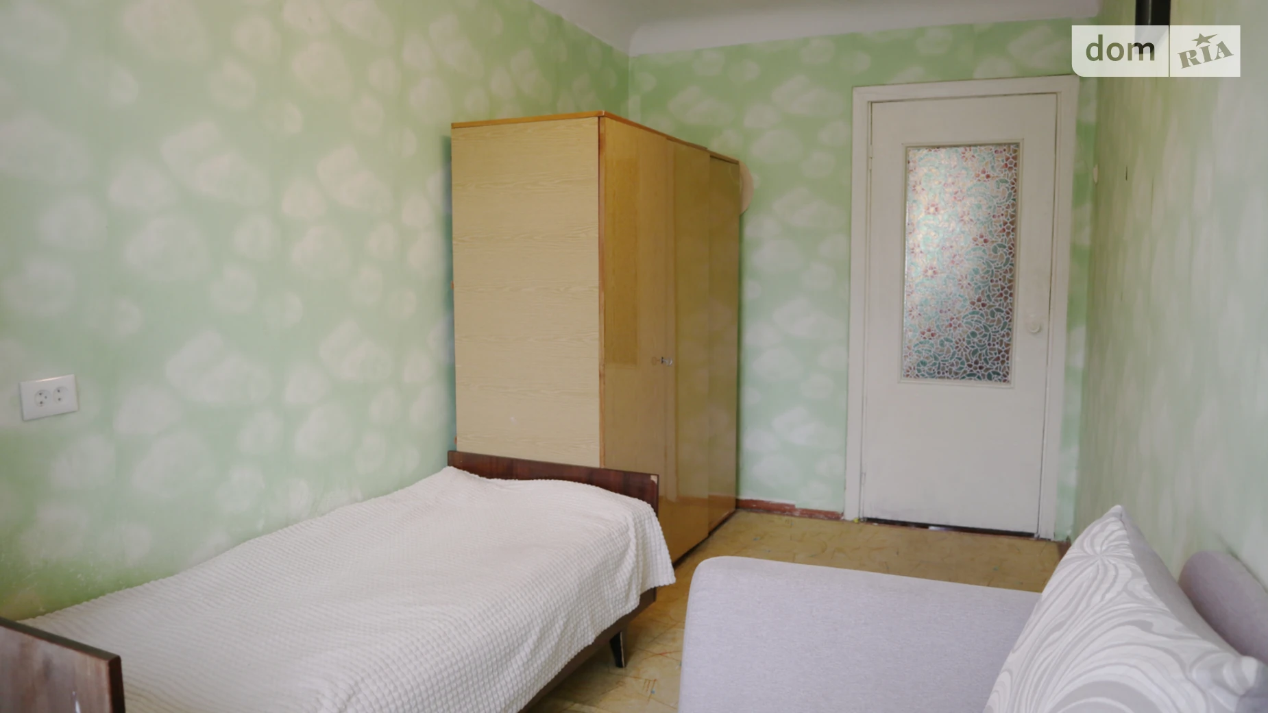 Продается 3-комнатная квартира 54.6 кв. м в Ровно, ул. Степана Бандеры, 33А - фото 2