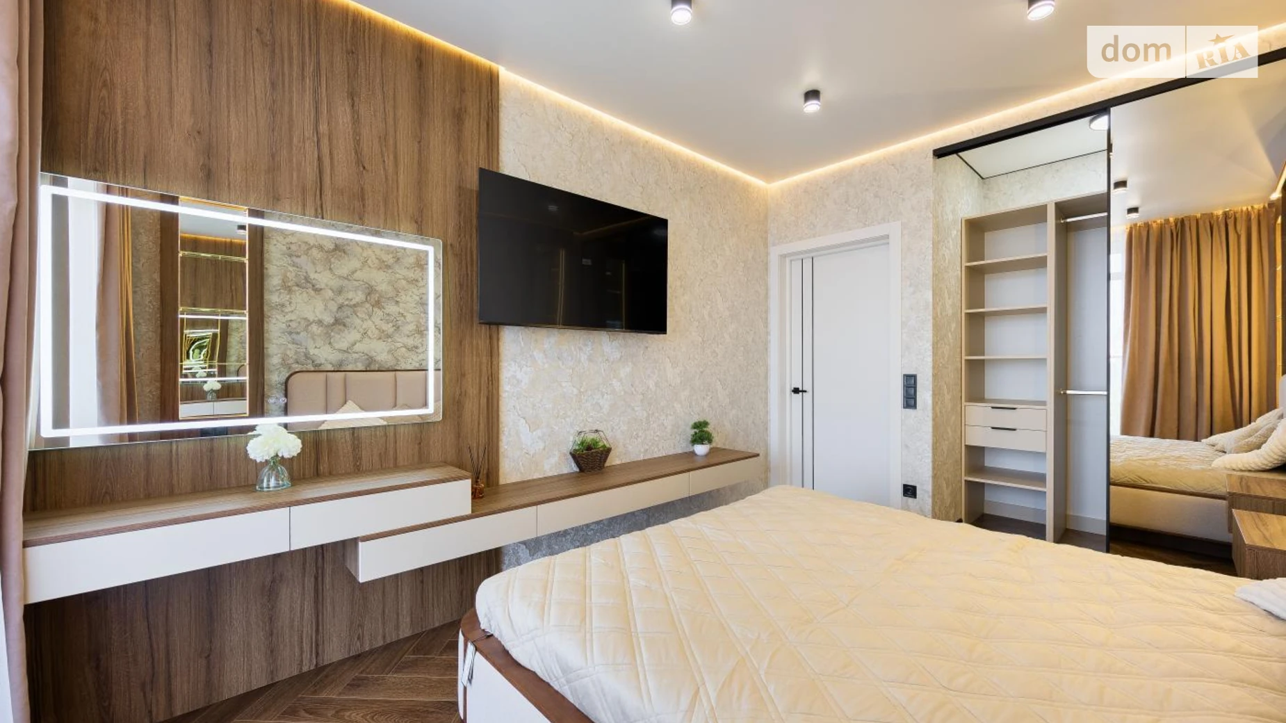 Продается 1-комнатная квартира 45.8 кв. м в Львове, цена: 155000 $ - фото 2
