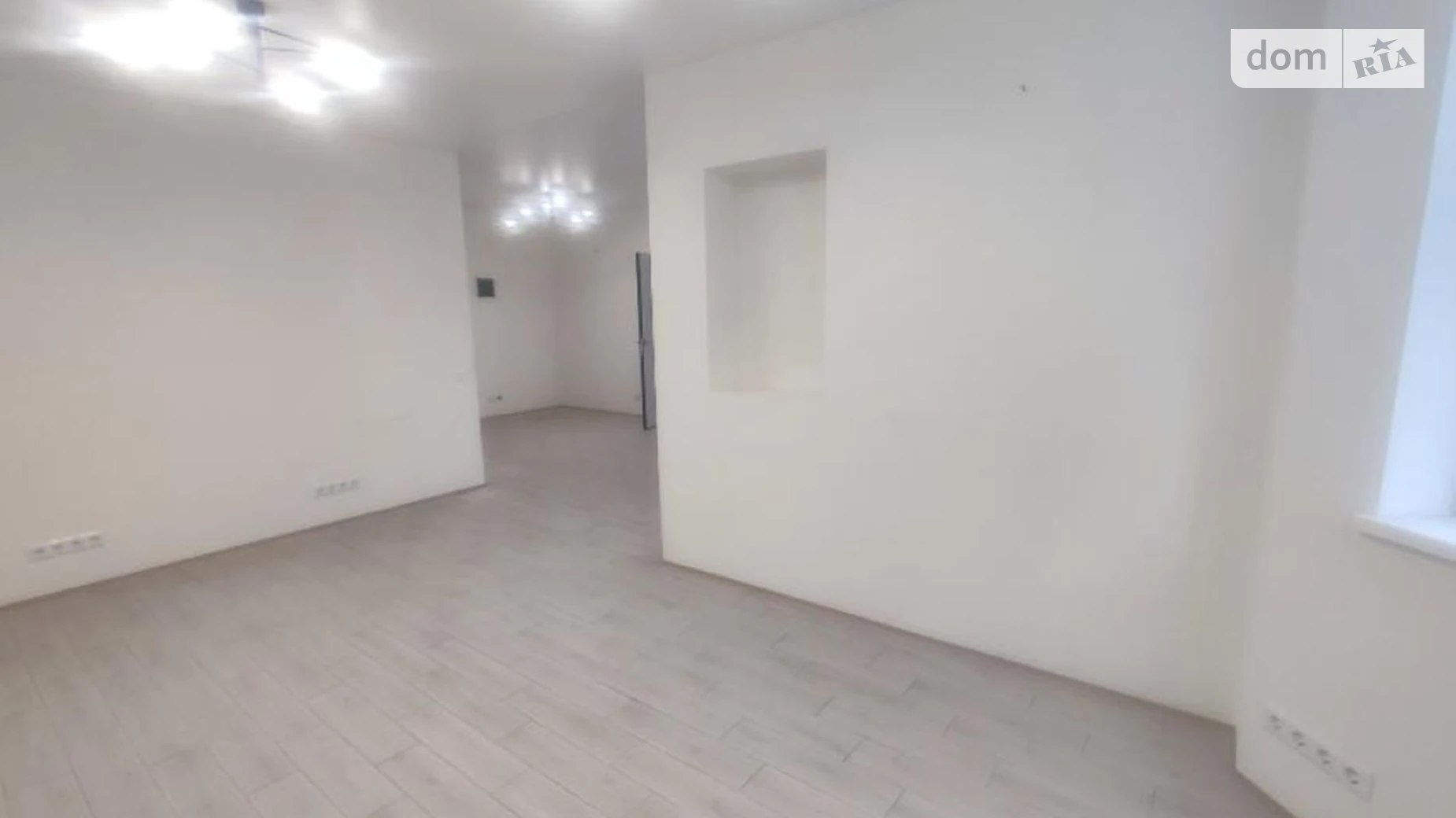 Сдается в аренду офис 60 кв. м в бизнес-центре, цена: 700 $ - фото 4