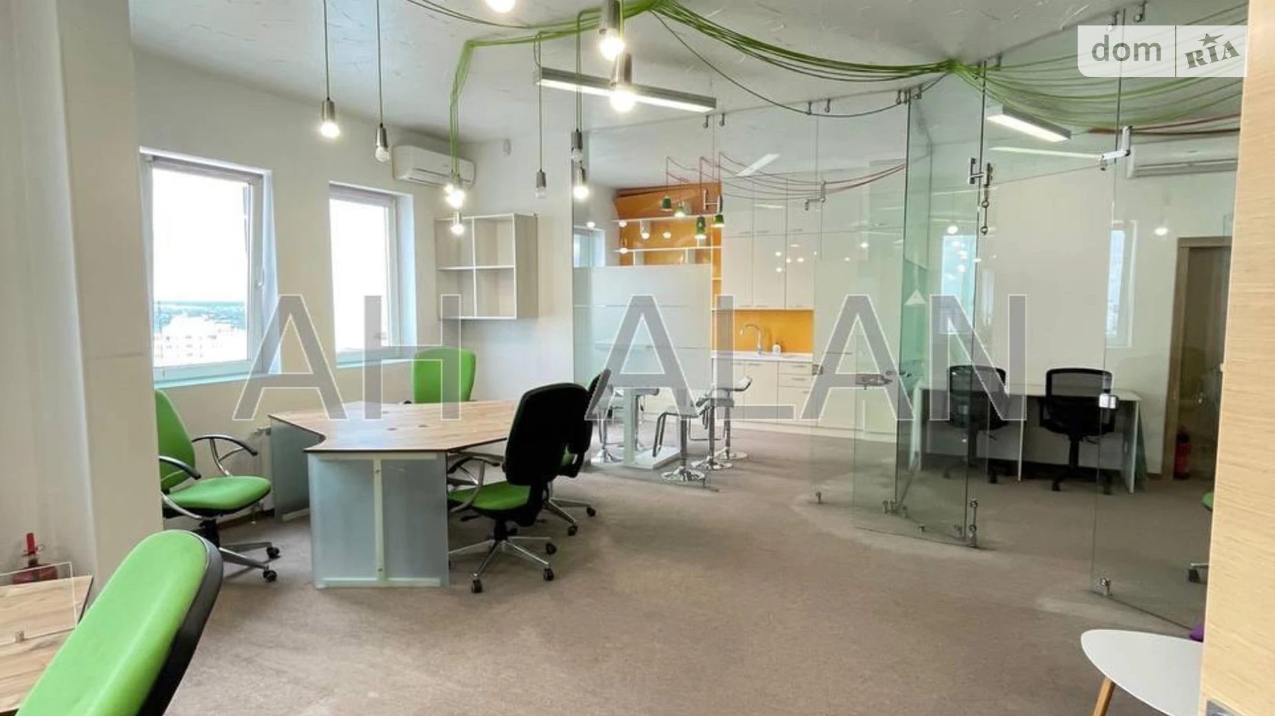Сдается в аренду офис 175 кв. м в бизнес-центре, цена: 2800 $ - фото 5