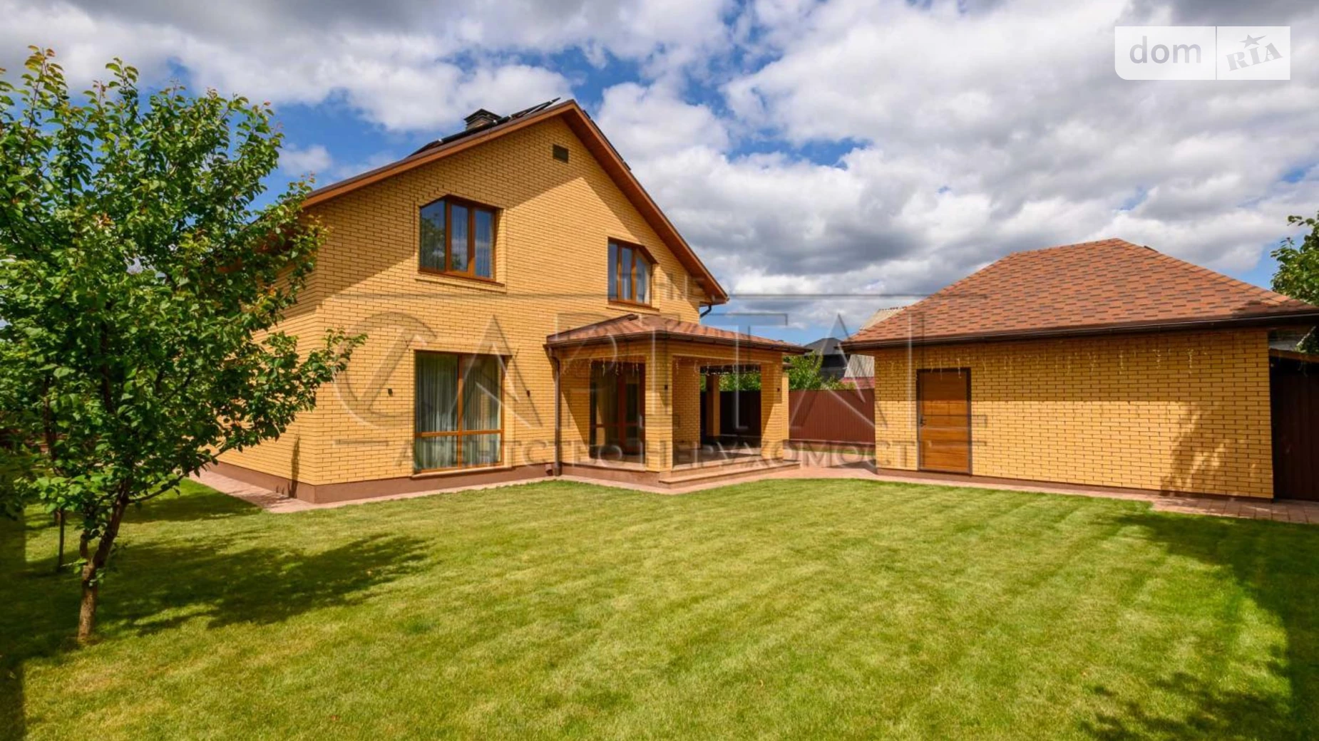 Продается дом на 2 этажа 198 кв. м с бассейном, цена: 520000 $ - фото 3