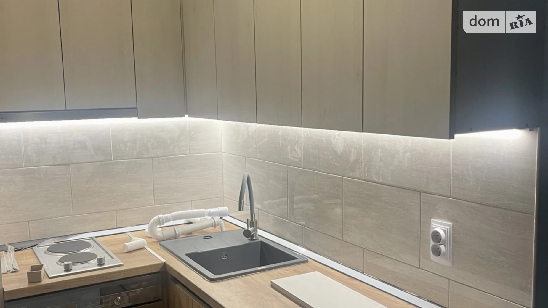 Продается 1-комнатная квартира 32 кв. м в Харькове, цена: 33000 $ - фото 2