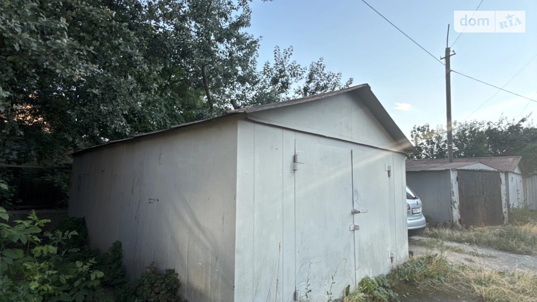 Продается отдельно стоящий гараж под легковое авто на 17 кв. м, цена: 5000 $ - фото 3